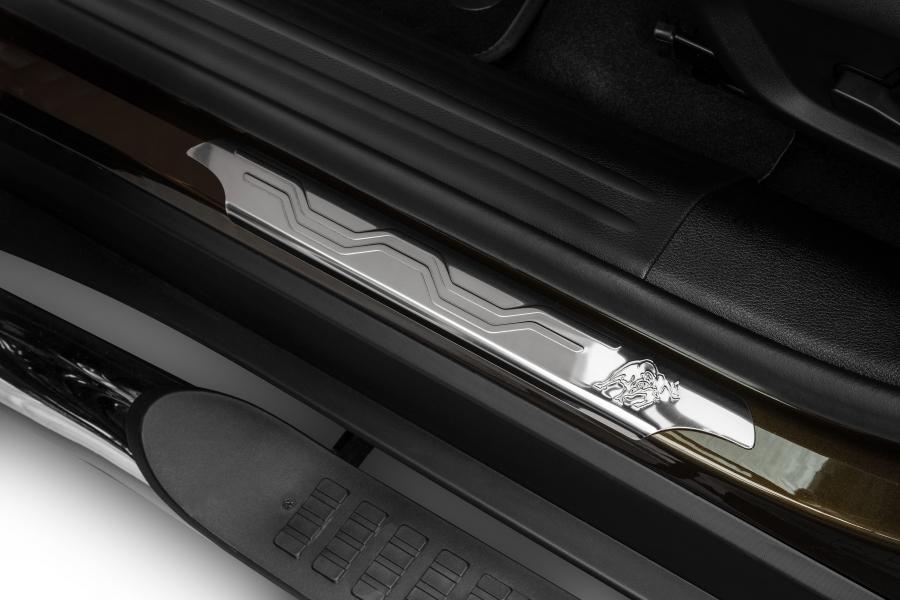 Детали интерьера Fiat Toro Ranch (226) 2018 года  (фото 34 из 39)